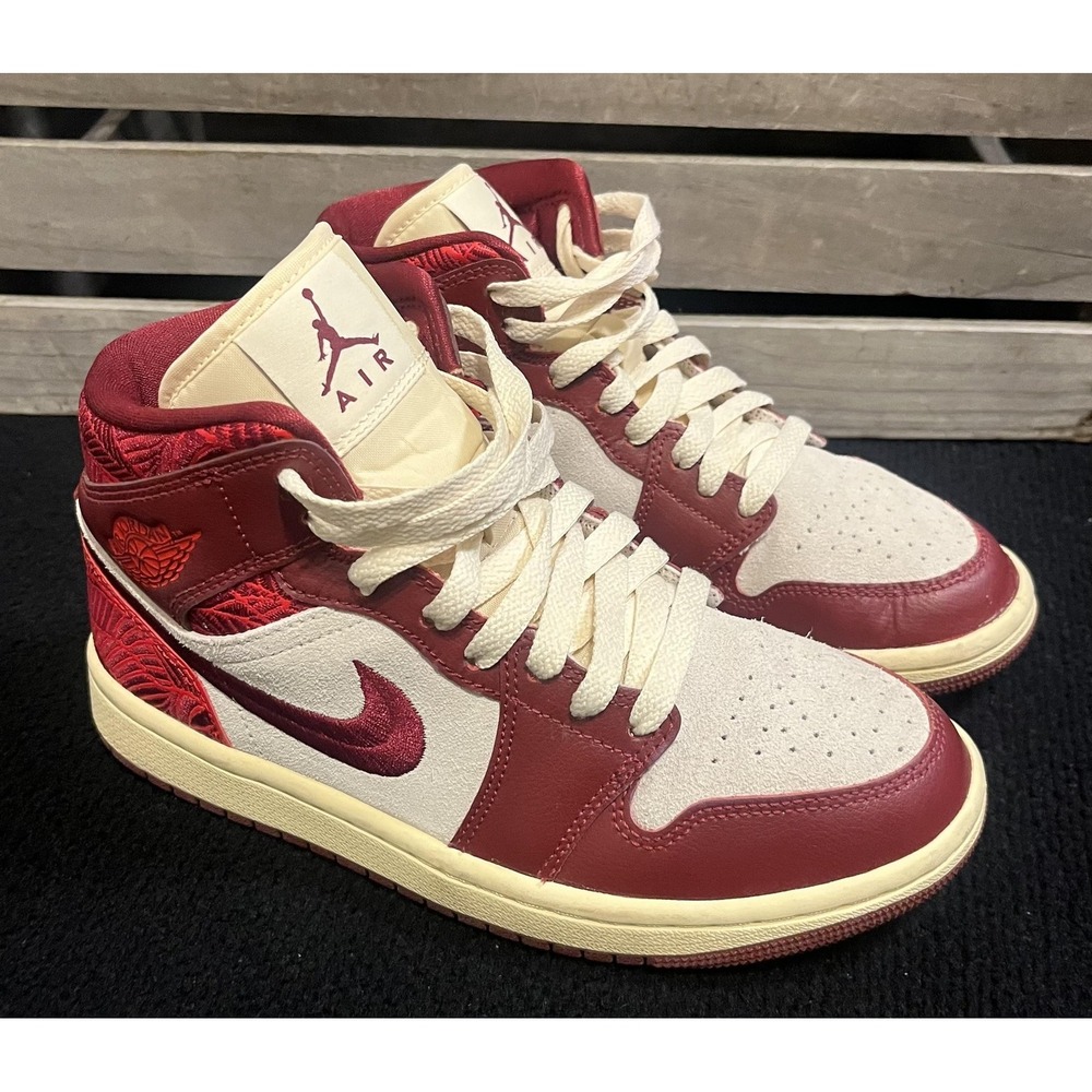 Nike Air Jordan 1 Mid Shoes Youth Size 6.5Y Red Sail Basketball DZ2820-601 - Picture 6 of 11